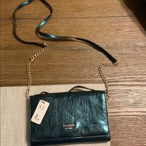 guess cross body bag metallic green! Tags on!